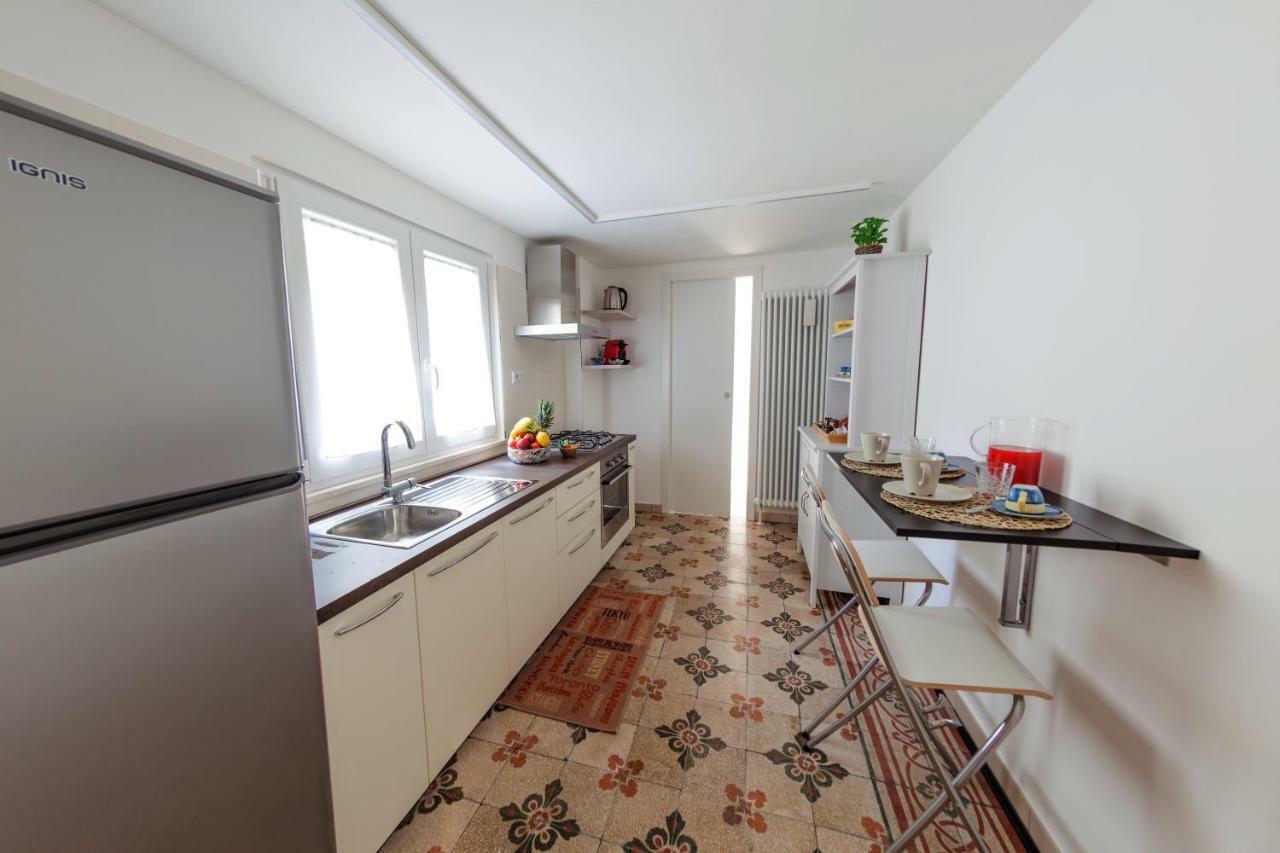Casa Vacanza L'Alloro 2 马泰拉 外观 照片